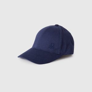 Boné baseball em lona