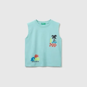 T-shirt sem mangas over com estampa e bordado