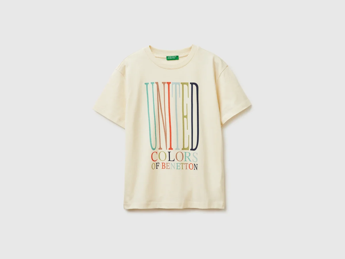 T-shirt com logótipo