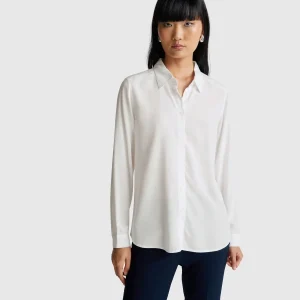 Camisa regular fit em viscose