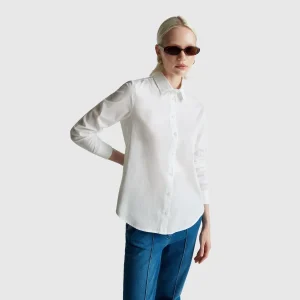 Camisa regular fit em algodão leve