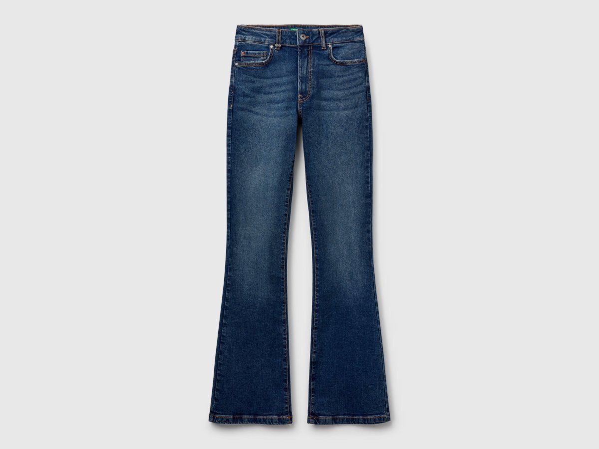 Jeans à boca-de-sino