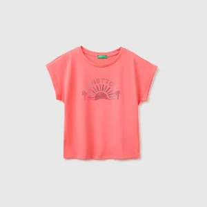 T-shirt com strass