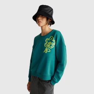 Sweat regular fit com aplicação