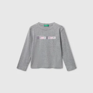 T-shirt com logótipo glitter em algodão