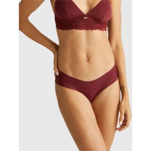 Slip stretch com renda