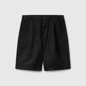 Bermudas com cordão de ajuste em linho puro