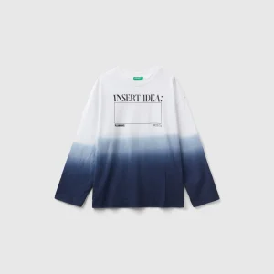 T-shirt dip dye com estampa