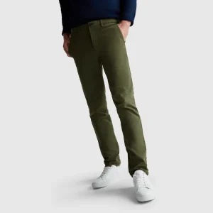 Chinos slim fit em algodão